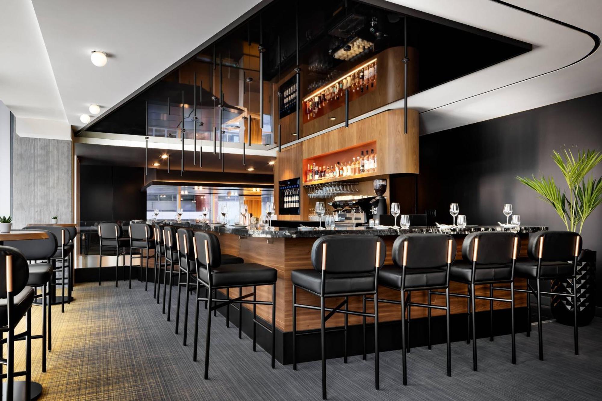 Humaniti Hotel Montreal, Autograph Collection المظهر الخارجي الصورة