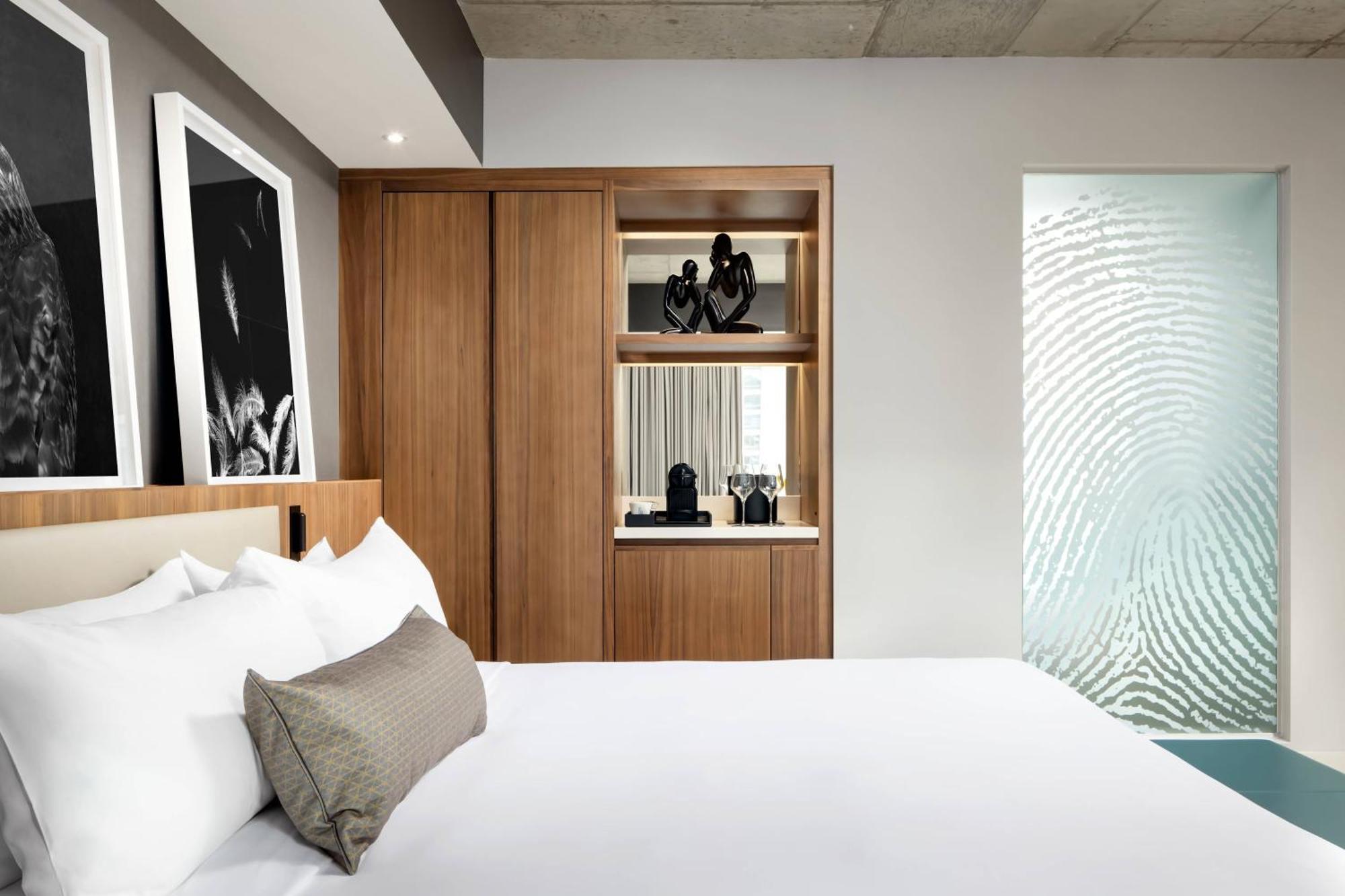 Humaniti Hotel Montreal, Autograph Collection المظهر الخارجي الصورة